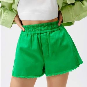 BRAND NEW green zara shorts